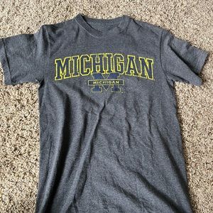 Michigan shirt - small/medium
